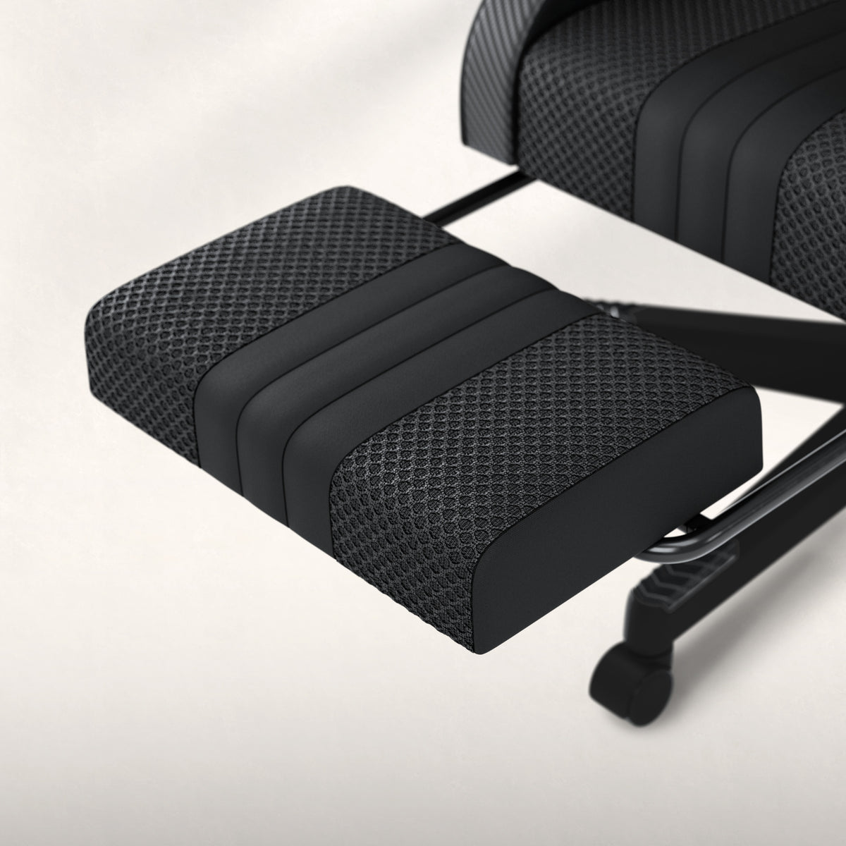 ФУНКЦИЯ „FOOTREST“ – УДОБНА ПОДНОЖКА