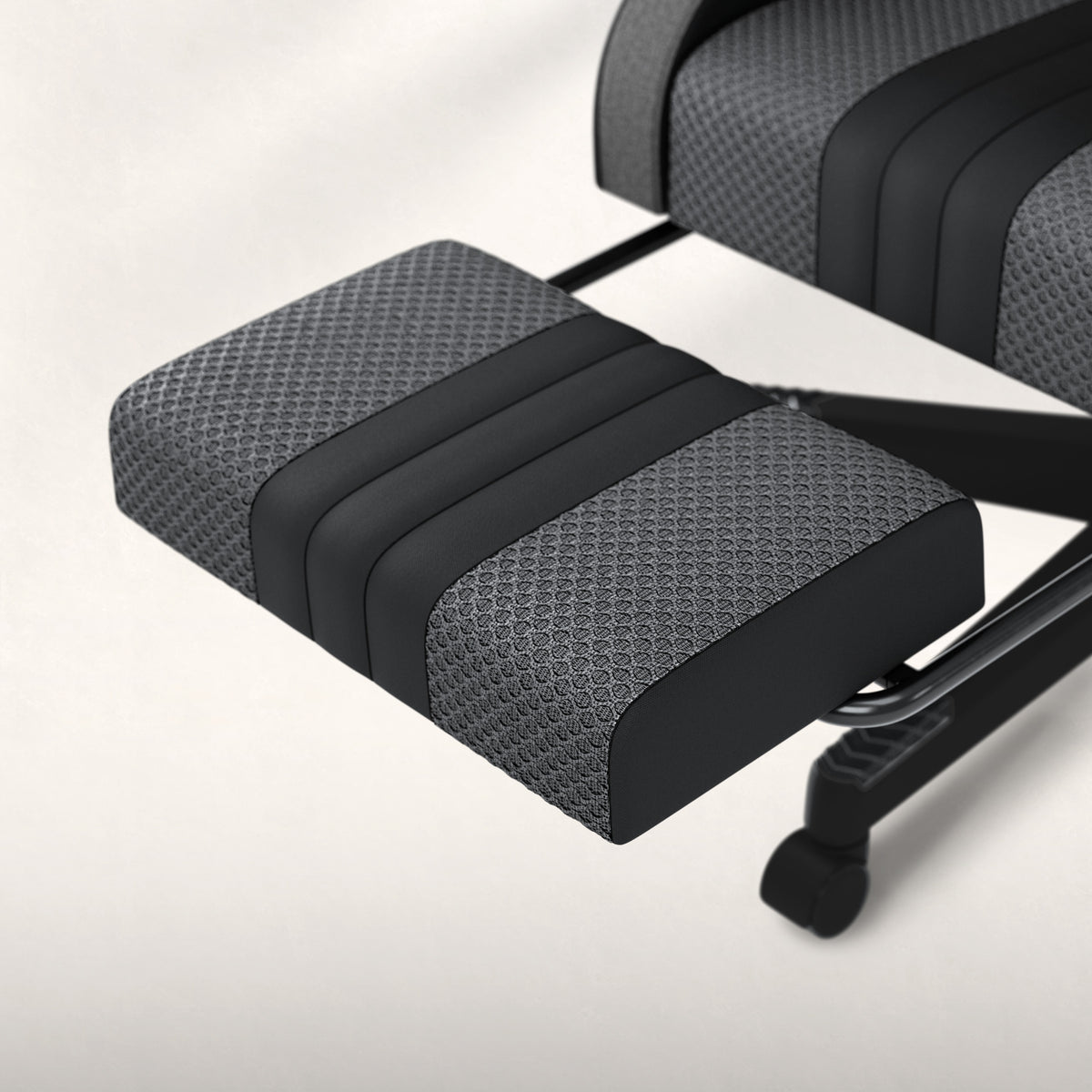 ФУНКЦИЯ „FOOTREST“ – УДОБНА ПОДНОЖКА
