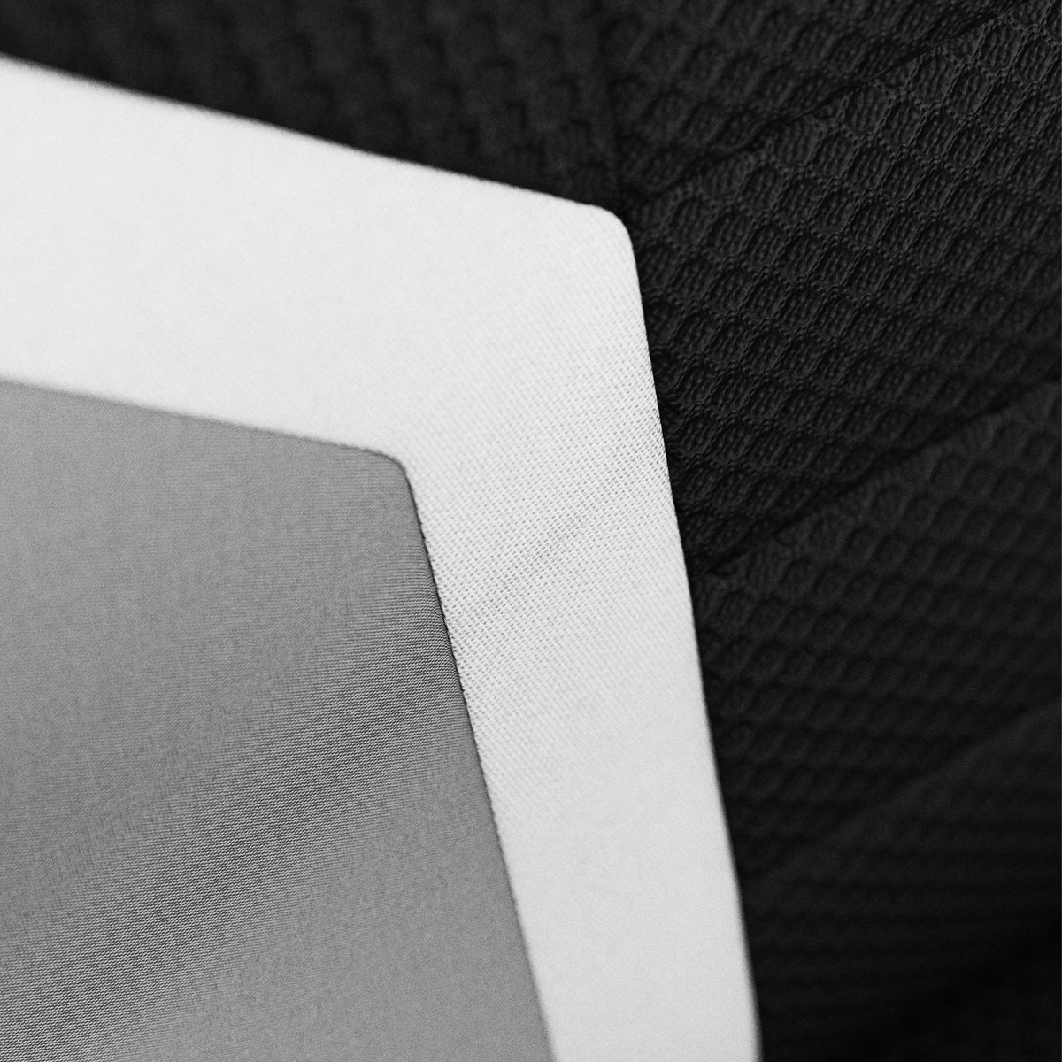 Huge Mesh szövet
